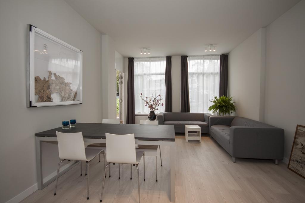 Savina City Centre Apartment Near Beach, Station And Shops Зандфорт Номер фото